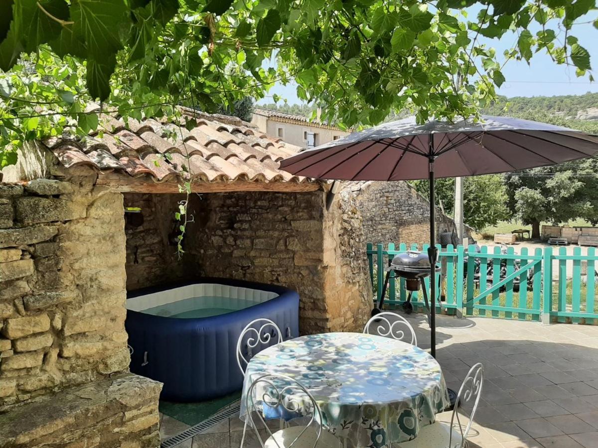 Gite Au Coeur Du Luberon กูต์ ภายนอก รูปภาพ